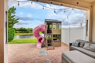 10106 Akenside Dr, Boca Raton, FL 33428 - Photo 26