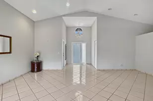 180 NW 47th Ave, Deerfield Beach, FL 33442 - Photo 4