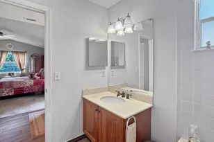 180 NW 47th Ave, Deerfield Beach, FL 33442 - Photo 28
