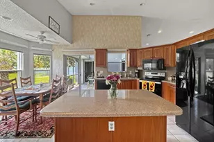 180 NW 47th Ave, Deerfield Beach, FL 33442 - Photo 10