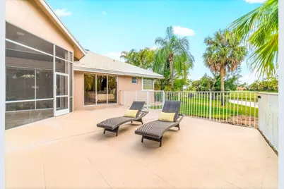 15621 Latina Place, Wellington, FL 33414 - Photo 16