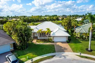 15621 Latina Pl, Wellington, FL 33414 - Photo 2