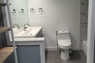 3300 N Palm Aire Dr, Pompano Beach, FL 33069 - Photo 18