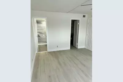 3201 NE 8th Street #206, Pompano Beach, FL 33062 - Photo 6