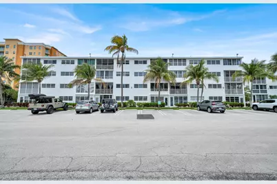 3201 NE 8th Street #206, Pompano Beach, FL 33062 - Photo 12