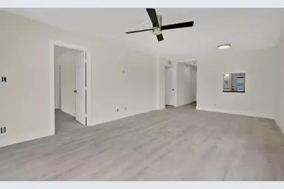 3201 NE 8th Street #206, Pompano Beach, FL 33062 - Photo 2