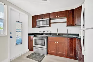 3201 NE 8th St, Pompano Beach, FL 33062 - Photo 6