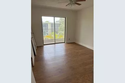 2724 S Garden Dr #306, Lake Worth, FL 33461 - Photo 6
