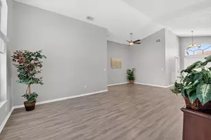 9628 Tavernier Dr, Boca Raton, FL 33496 - Photo 10