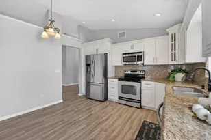 9628 Tavernier Dr, Boca Raton, FL 33496 - Photo 16