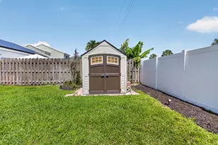 9628 Tavernier Dr, Boca Raton, FL 33496 - Photo 38