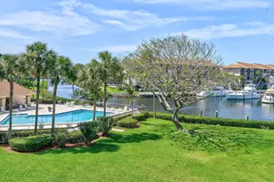 1201 Seafarer Cir, Jupiter, FL 33477 - Photo 8