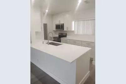 140 NW 70th #2040, Boca Raton, FL 33487 - Photo 2