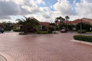 5661 Riverside Dr, Coral Springs, FL 33067 - Photo 2