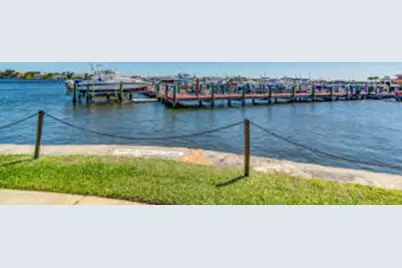 140 Yacht Club Way #107, Hypoluxo, FL 33462 - Photo 32