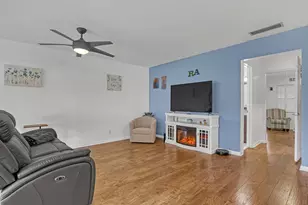245 Main Blvd, Boynton Beach, FL 33435 - Photo 6