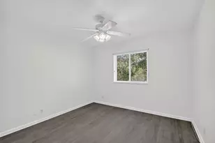 2806 S Evergreen Cir, Boynton Beach, FL 33426 - Photo 32