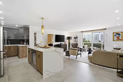 336 N Birch Road #5h, Fort Lauderdale, FL 33304 - Photo 2