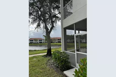 2140 Wingate Bend, Wellington, FL 33414 - Photo 2