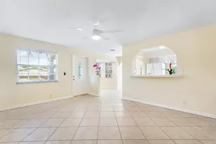 272 NE 13th St, Delray Beach, FL 33444 - Photo 4