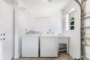 272 NE 13th St, Delray Beach, FL 33444 - Photo 32