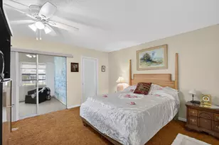 348 Wellington H, West Palm Beach, FL 33417 - Photo 4