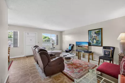 348 Wellington H, West Palm Beach, FL 33417 - Photo 10