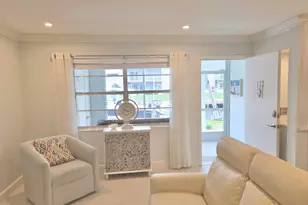110 Shore Ct, North Palm Beach, FL 33408 - Photo 2