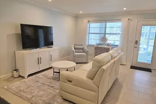 110 Shore Ct, North Palm Beach, FL 33408 - Photo 1