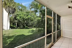 606 NW 13th St, Boca Raton, FL 33486 - Photo 24