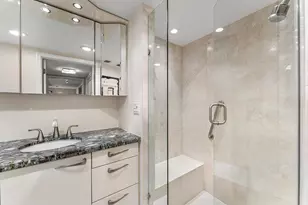 100 SE 5th Ave, Boca Raton, FL 33432 - Photo 36