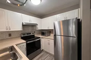 4863 Via Palm Lakes, West Palm Beach, FL 33417 - Photo 2