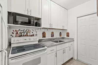 1021 NE 24th Avenue #Apt 12, Pompano Beach, FL 33062 - Photo 16