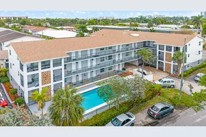 1021 NE 24th Avenue #Apt 12, Pompano Beach, FL 33062 - Photo 1