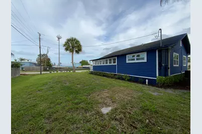 1566 NW 9th Avenue, Stuart, FL 34994 - Photo 20