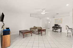 31 Misty Meadow Dr, Boynton Beach, FL 33436 - Photo 8