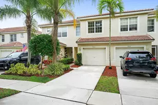 9663 Lago Dr, Boynton Beach, FL 33472 - Photo 2