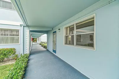 260 Brittany F, Delray Beach, FL 33446 - Photo 6