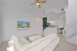 703 SE 16th Ct, Fort Lauderdale, FL 33316 - Photo 14