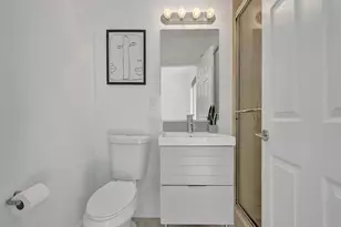 703 SE 16th Ct, Fort Lauderdale, FL 33316 - Photo 34