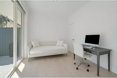 703 SE 16th Court, Fort Lauderdale, FL 33316 - Photo 32