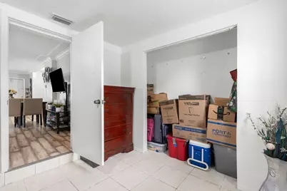 1241 NW 30th Avenue, Fort Lauderdale, FL 33311 - Photo 18