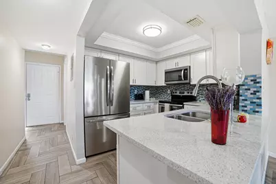105 Deer Creek Road, Deerfield Beach, FL 33442 - Photo 8