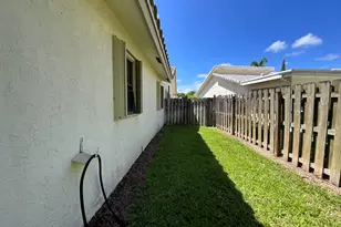 6114 Woodbury Rd, Boca Raton, FL 33433 - Photo 30