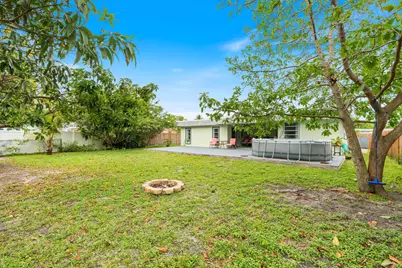 7815 NW 68th Terrace, Tamarac, FL 33321 - Photo 32