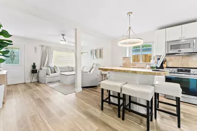 829 NE 17th Street, Fort Lauderdale, FL 33305 - Photo 2