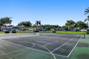 1057 Summit Trail Cir, West Palm Beach, FL 33415 - Photo 30
