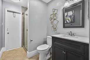 1057 Summit Trail Cir, West Palm Beach, FL 33415 - Photo 16