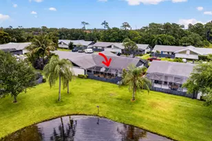 1057 Summit Trail Cir, West Palm Beach, FL 33415 - Photo 2