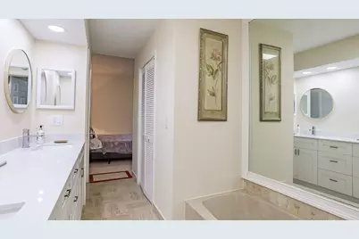 7460 La Paz Boulevard, Boca Raton, FL 33433 - Photo 14